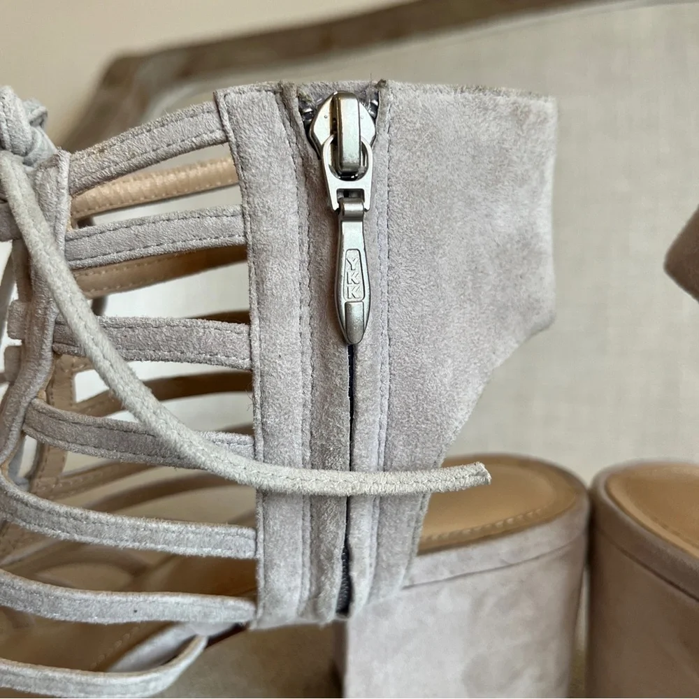 Pour La Victoire Size 9.5‎ Amabelle Kid Suede Block Heel Dress Sandal Color Mist